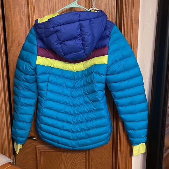 Women’s Columbia Puffer - Picture 5 of 5